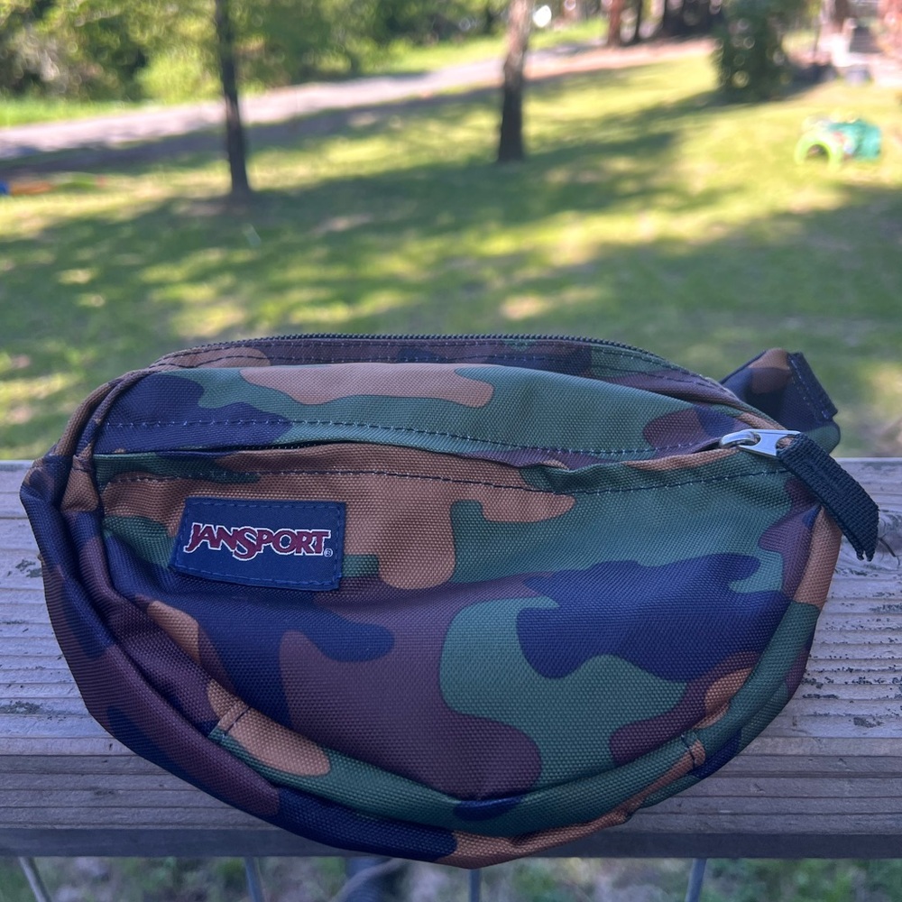 Jansport Camo Fanny Pack